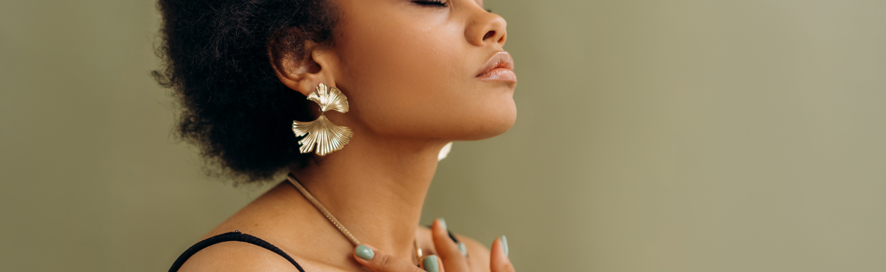 a women meditating